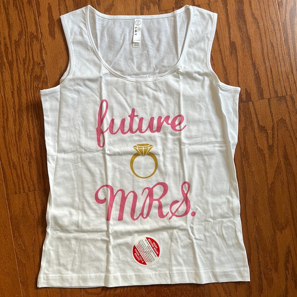 [Brand New] Future Mrs White Sleeveless Tee Sz.S